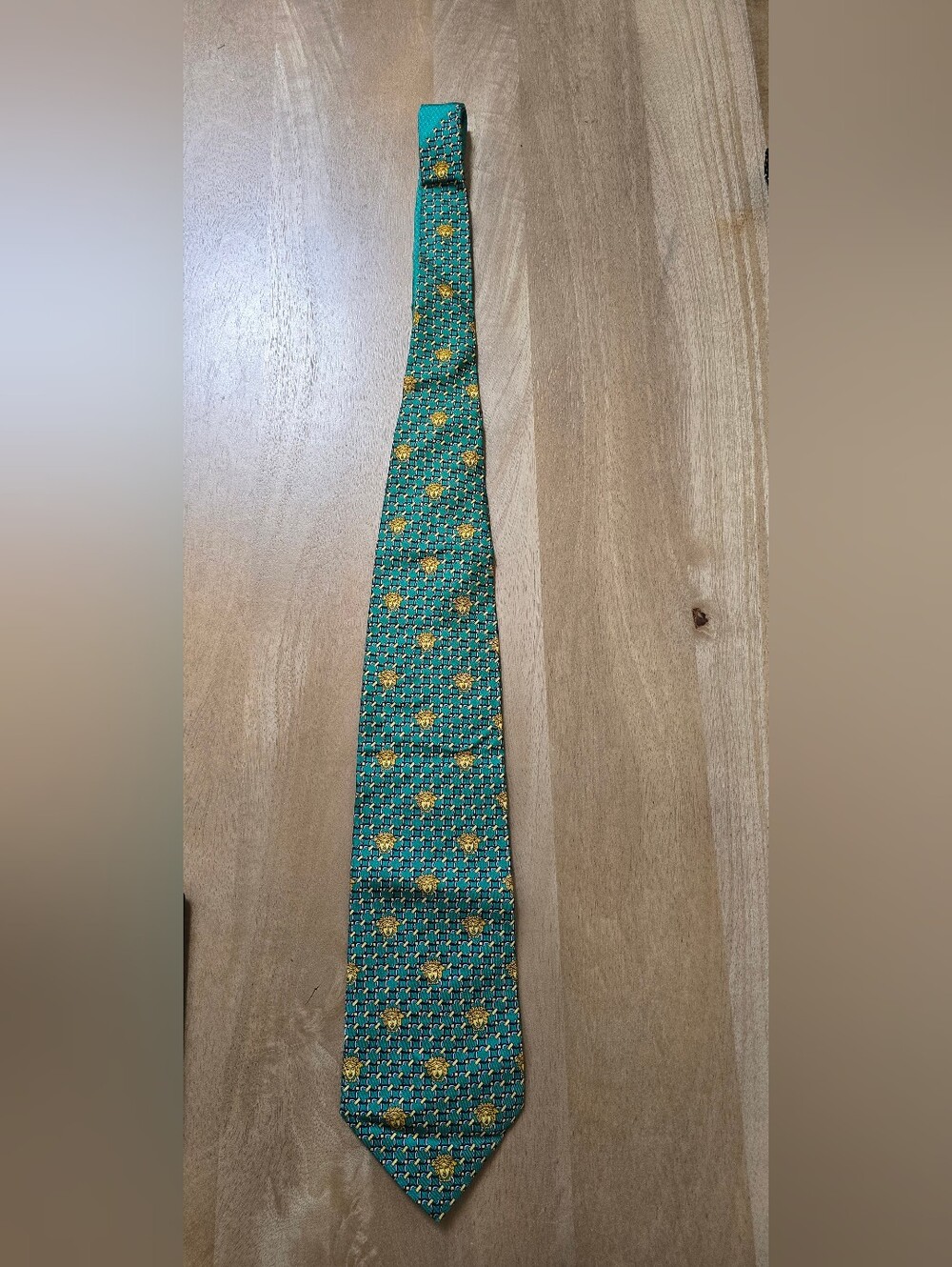 VTG 90s Gianni Versace Silk Tie Green Medusa Head Print Made in Italy
